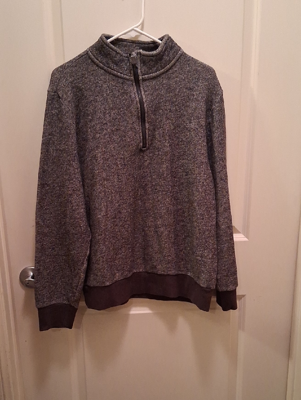 Northwest Territory Men's Heather Gray Quarter-Zip Sweater